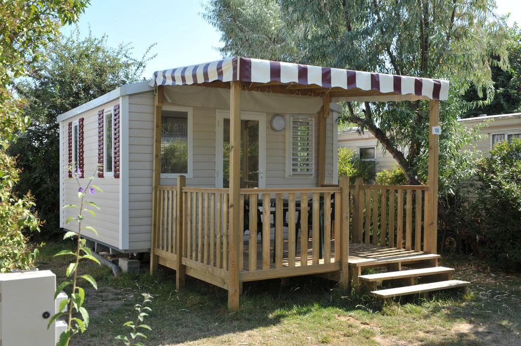 Camping Antioche D'Oléron La Brée-les-Bains Esterno foto