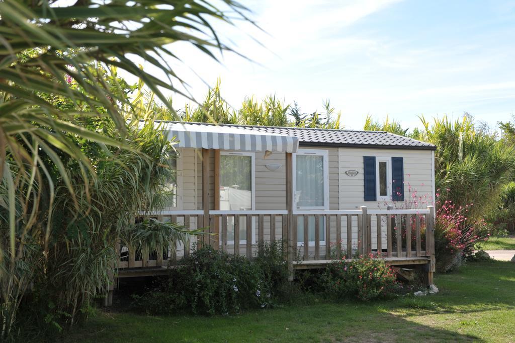 Camping Antioche D'Oléron La Brée-les-Bains Esterno foto