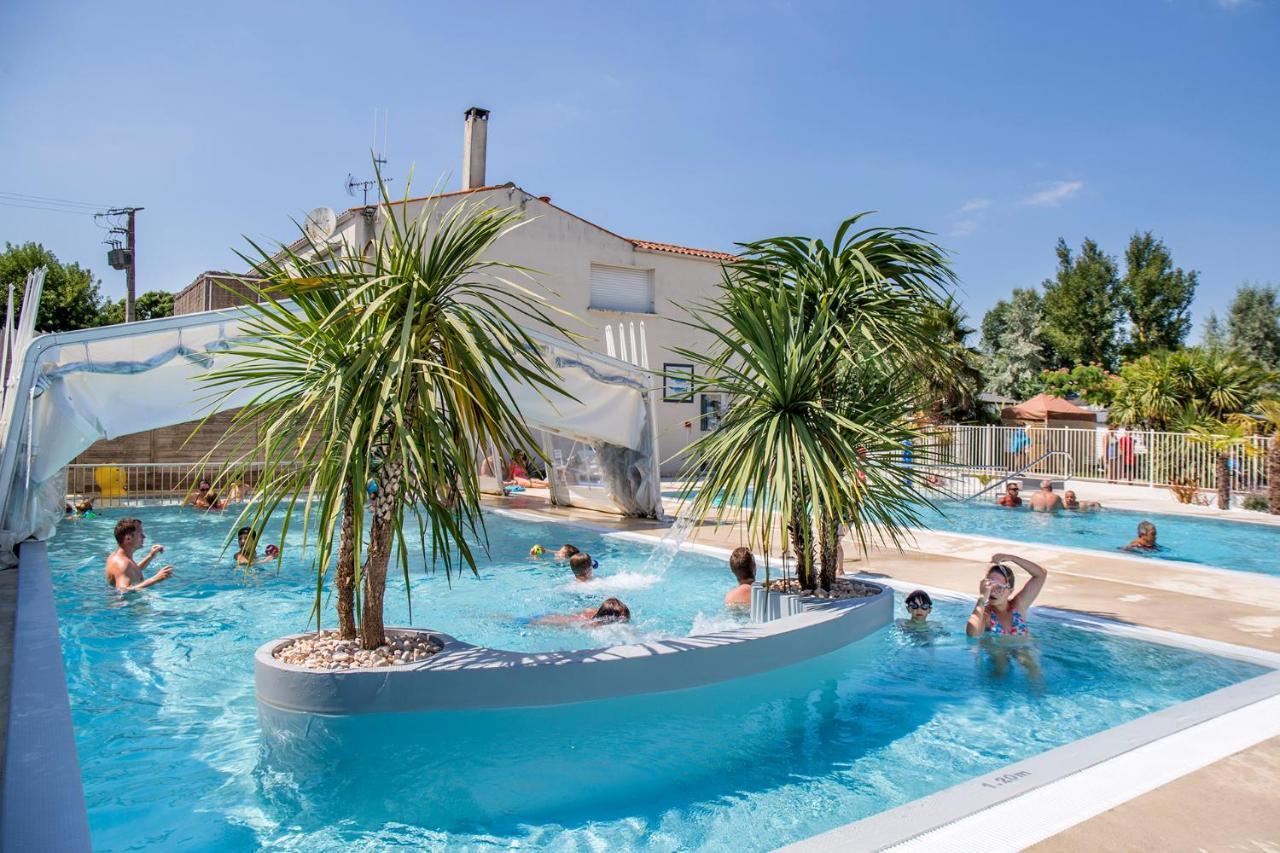 Camping Antioche D'Oléron La Brée-les-Bains Esterno foto