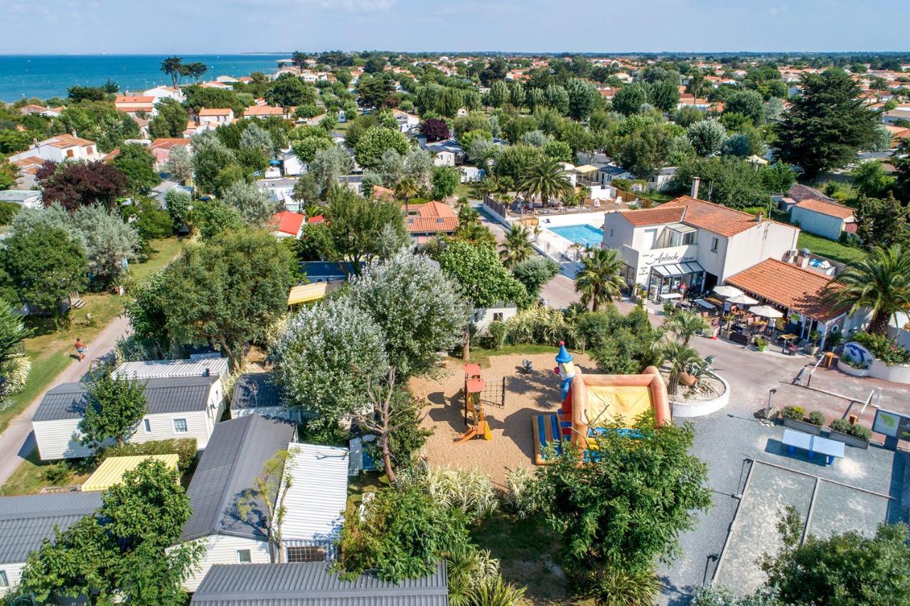 Camping Antioche D'Oléron La Brée-les-Bains Esterno foto