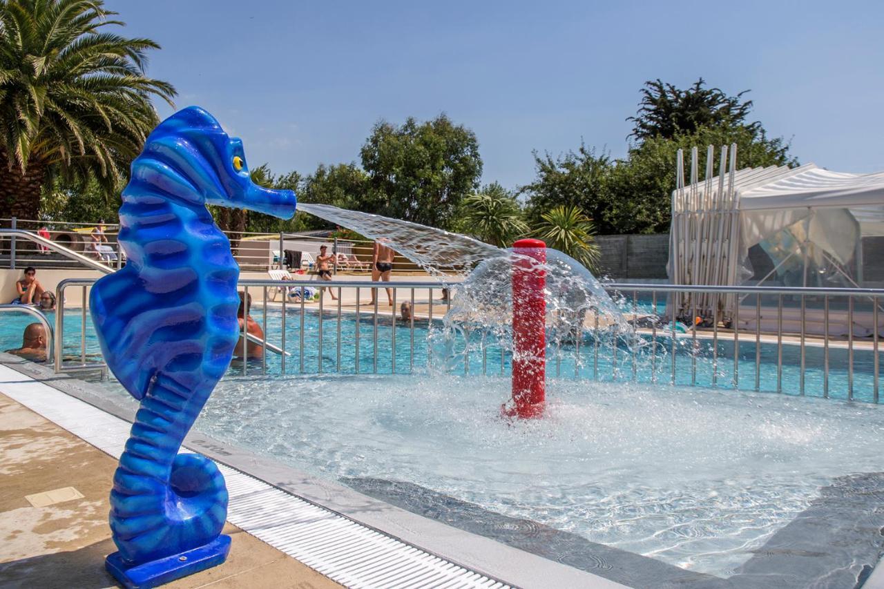 Camping Antioche D'Oléron La Brée-les-Bains Esterno foto
