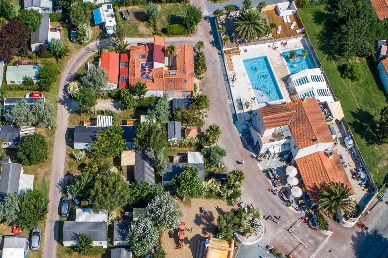 Camping Antioche D'Oléron La Brée-les-Bains Esterno foto